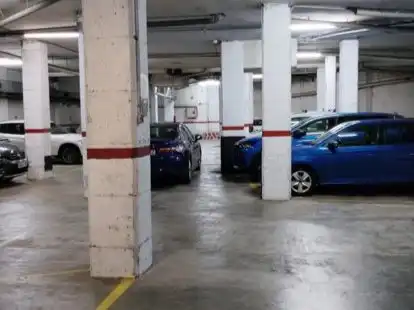 Parkplatz von Garage zum Verkauf in  Barcelona Capital