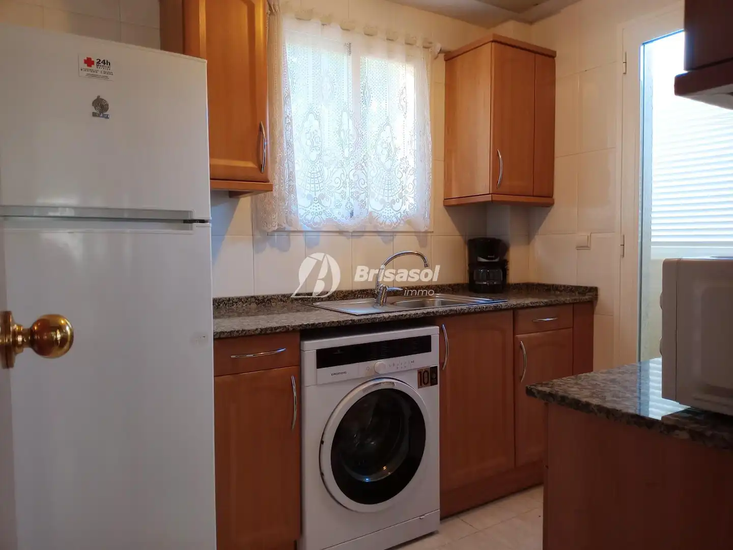 Cocina de Apartamento en venta en Mont-roig del Camp con Balcón y Piscina comunitaria