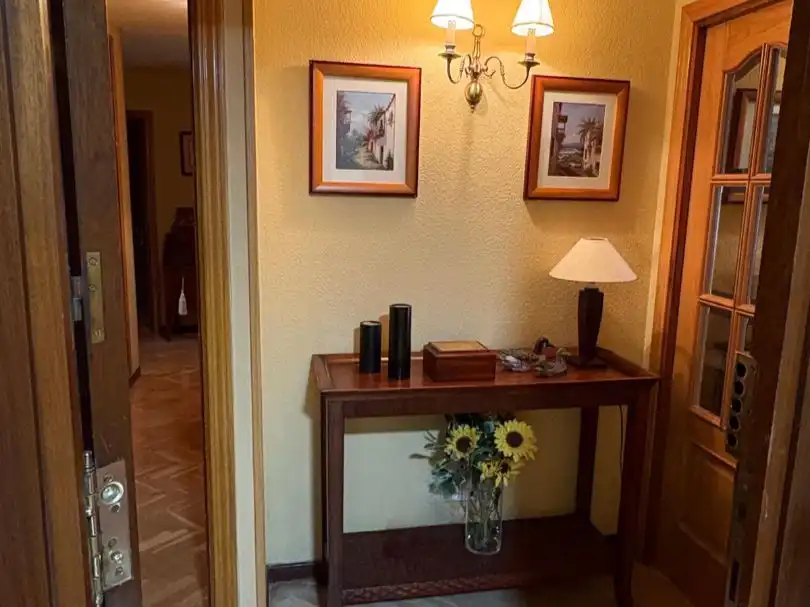 Flat for sale in  Madrid Capital  with Balcony