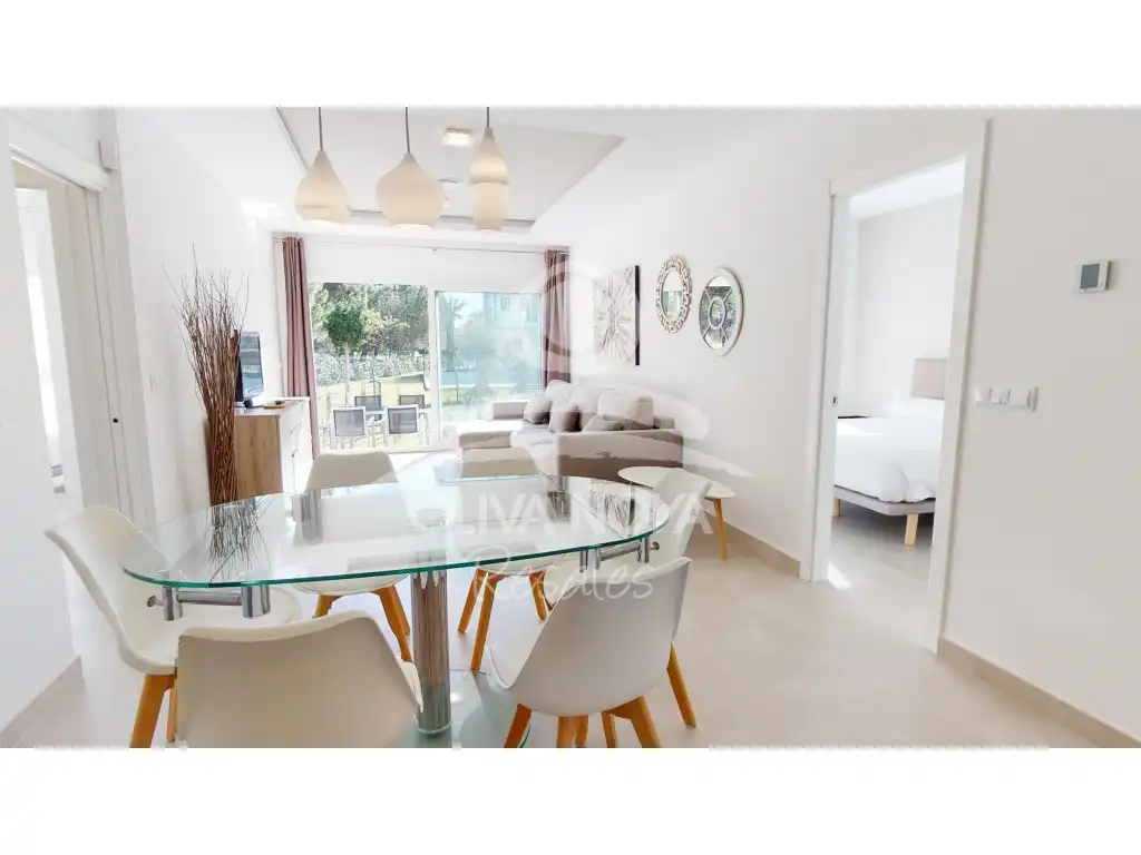 Menjador de Apartament en venda en Oliva amb Aire condicionat, Jardí privat i Piscina