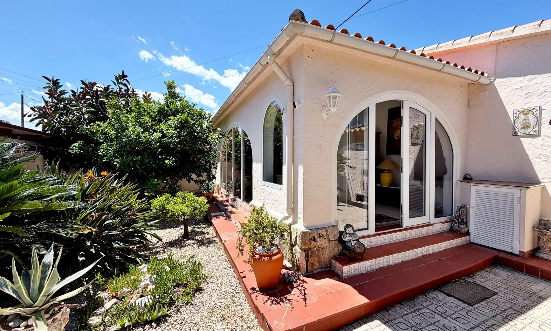 Exterior view of Houses for sale in Dénia  with Air Conditioner, Heating and Private garden