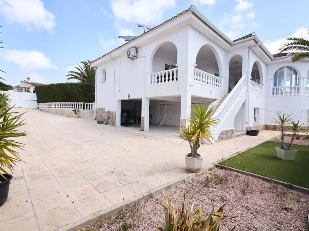 Detached house with pool for sale in Ciudad Quesada, imagen 8