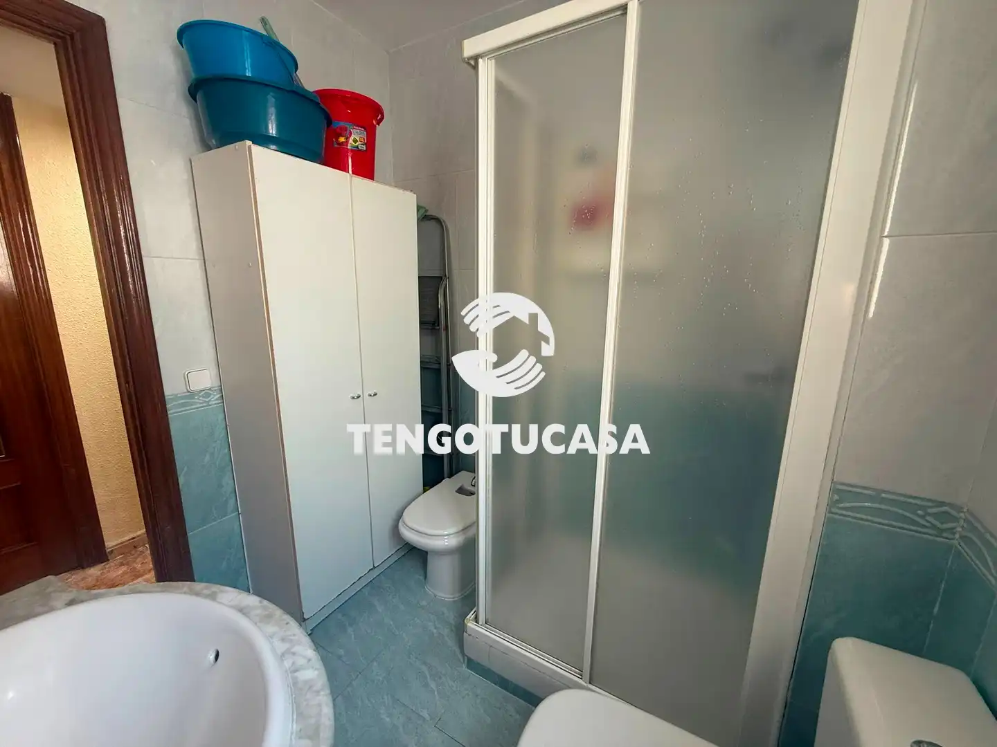 Bathroom of Flat for rent in Madrid