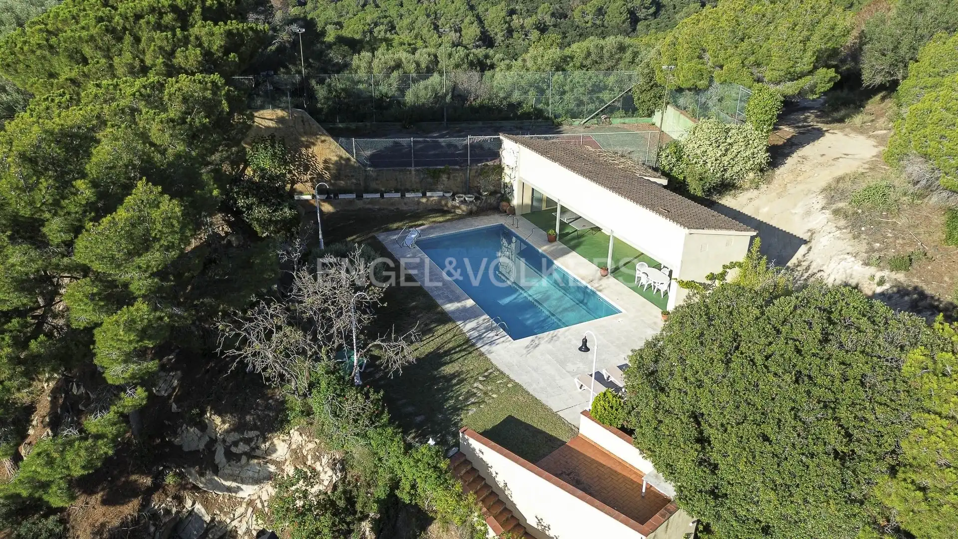 Country house zum Verkauf in Cabrera de Mar