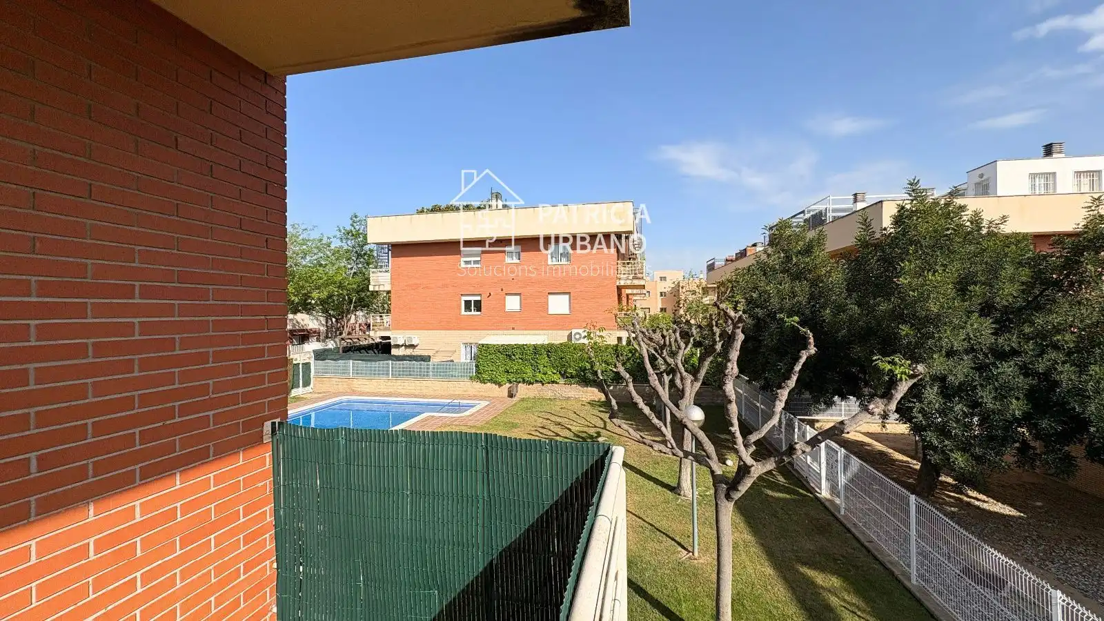 Vista exterior de Piso en venta en Cambrils con Calefacción, Terraza y Piscina