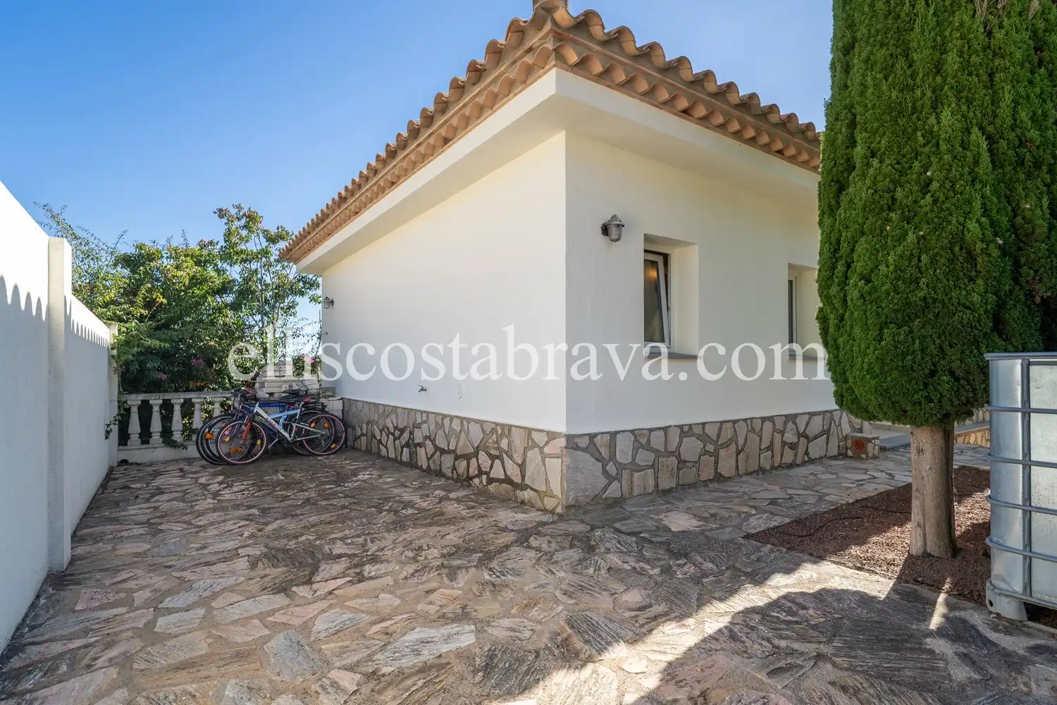 Casa con piscina en venta en Passatge Vall de Bianya, imagen 23