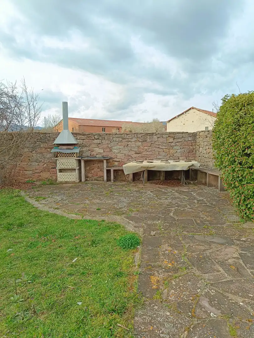 Jardí de Casa o xalet en venda en Aguilar de Campoo amb Calefacció i Terrassa