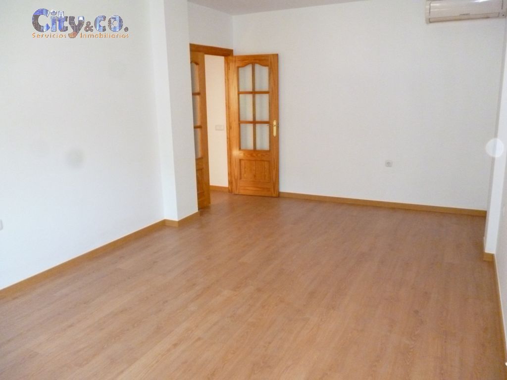 Living room of Flat for sale in Molina de Segura  with Air Conditioner, Terrace and Storage room