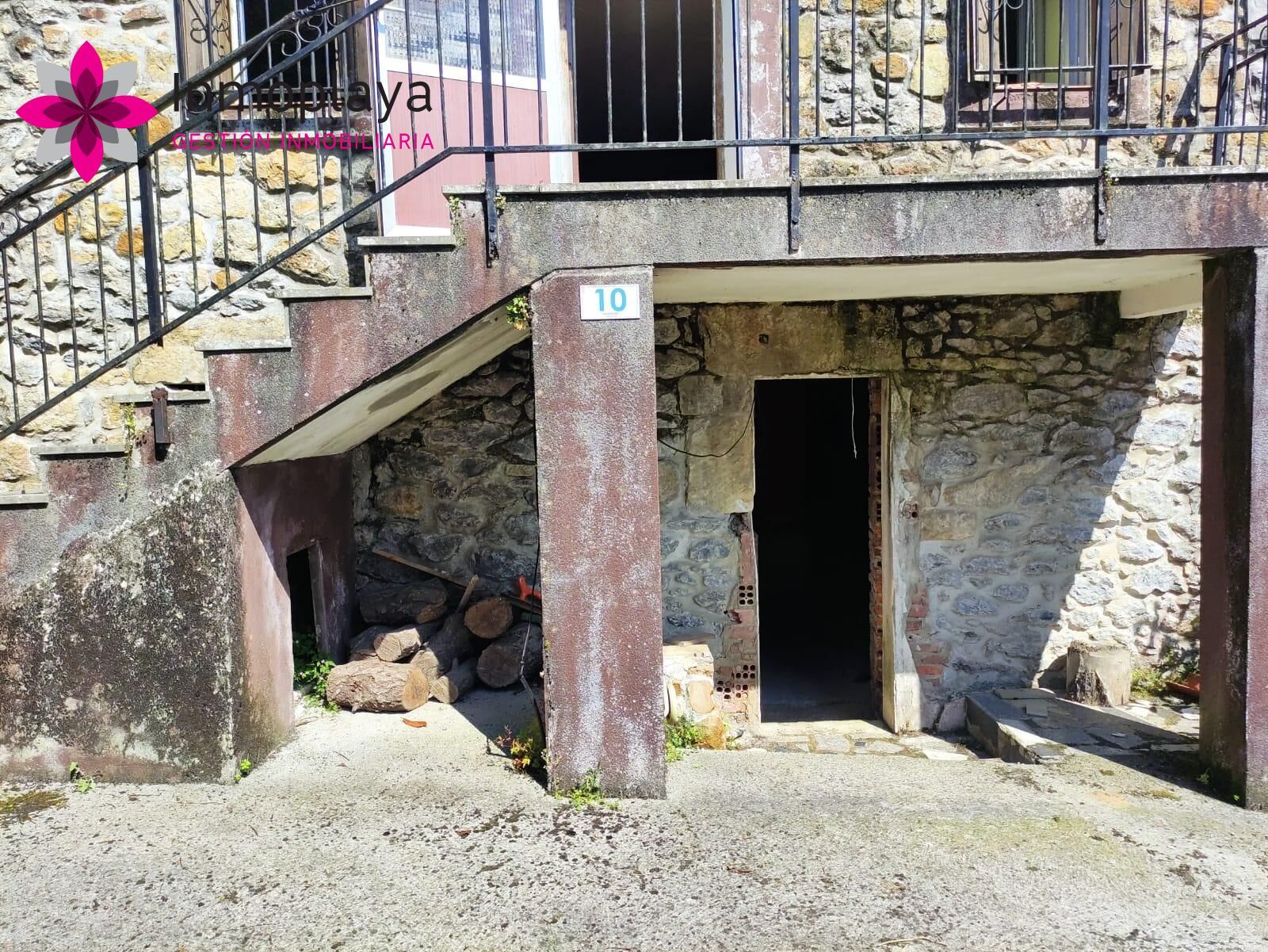 Exterior view of House or chalet for sale in Bárcena de Cicero