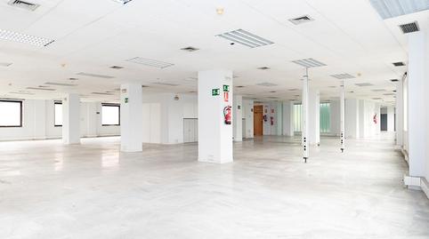 Photo 3 of Office for sale in  Reino Unido, El Cano - Los Bermejales, Sevilla