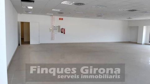 Foto 3 de Oficina en venda a Calle Carretera de Palamos, Celrà, Girona