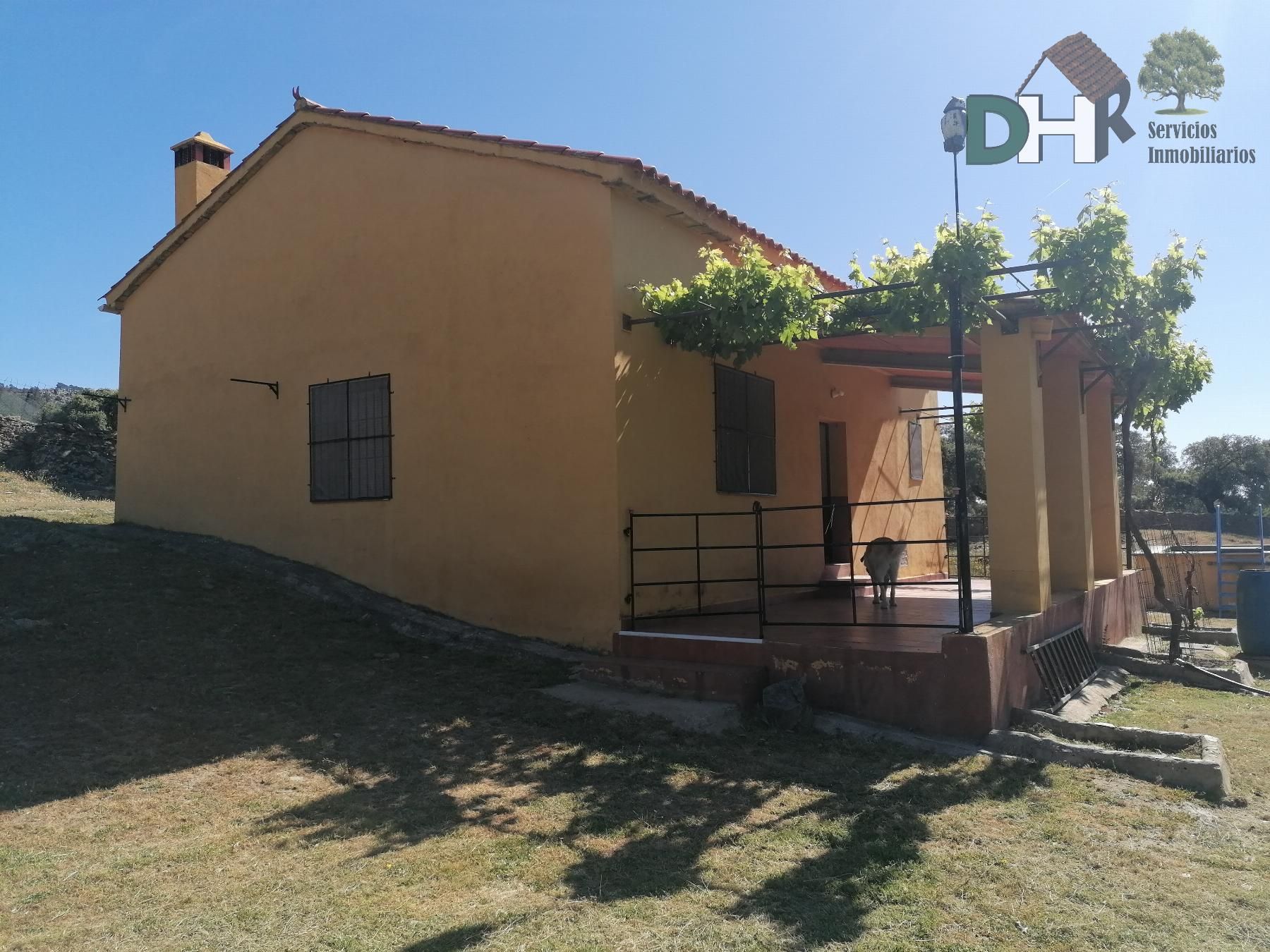 Residential for sale in Serradilla