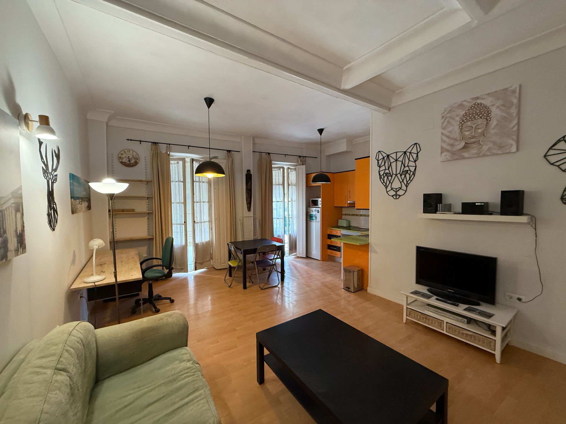 Sala d'estar de Apartament en venda en Cartagena amb Moblat i Balcó