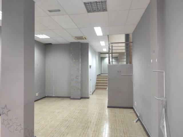 Local comercial en Venta en Calle Alfredo J. Jones en Santa Catalina - Canteras