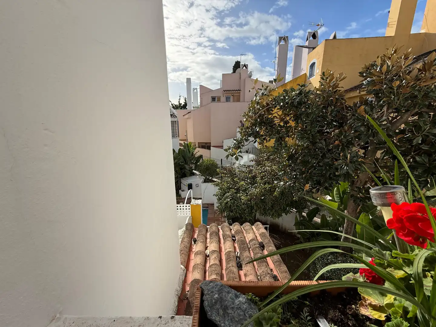 Exterior view of Detached homes for sale in Marbella  with Terrace, Swimming Pool and Community pool