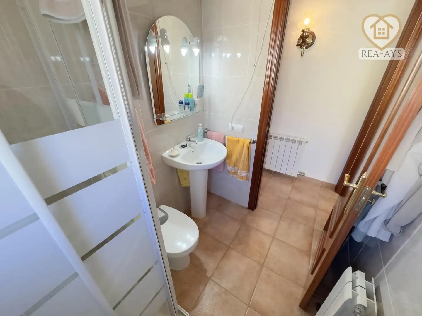 Baño de Casa o chalet en venta en Albinyana con Jardín privado, Terraza y Amueblado