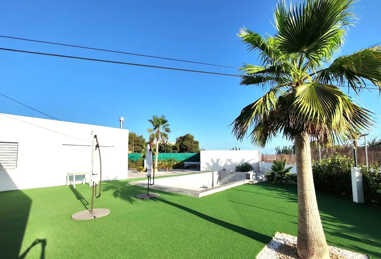 Terraza de Casa o chalet en venta en Elche / Elx con Aire acondicionado, Calefacción y Jardín privado