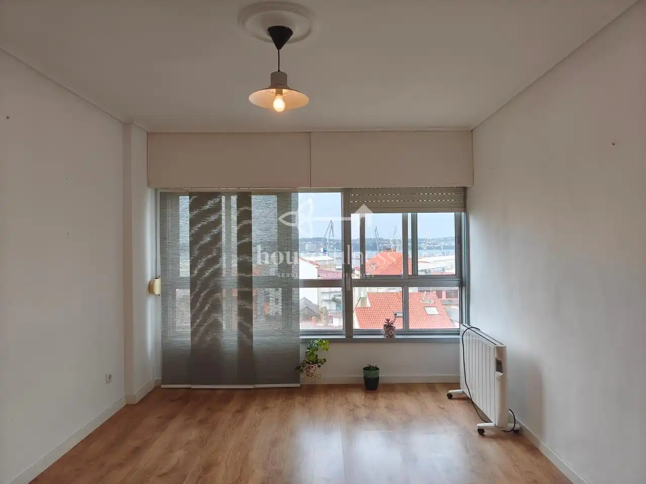 Sala d'estar de Pis en venda en Ferrol