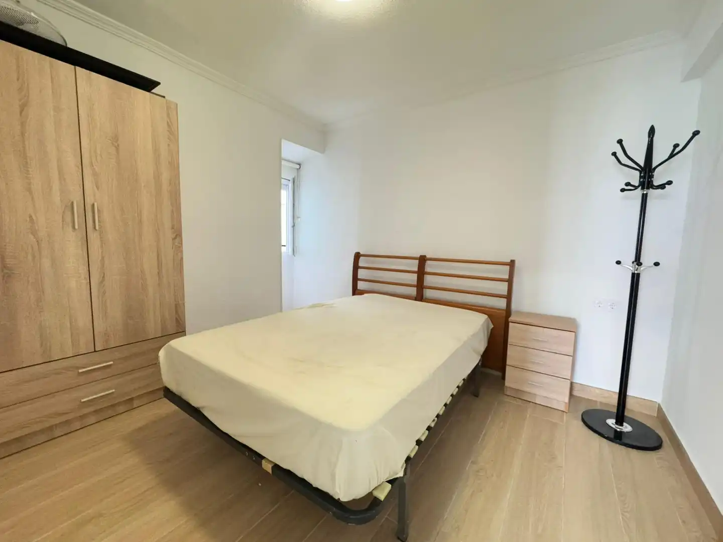 Habitación de Piso en venta en Alicante / Alacant con Aire acondicionado
