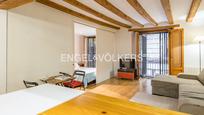 Living room of Apartment for sale in  Barcelona Capital  with Air Conditioner, Heating and Parquet flooring