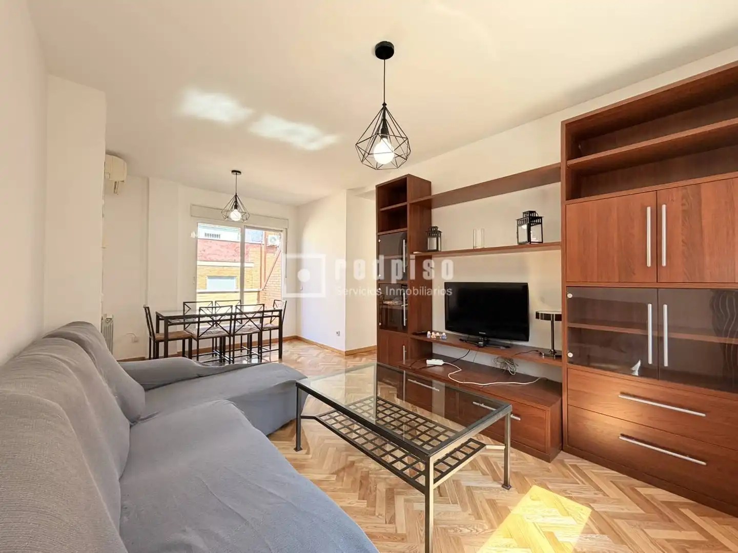 Living room of Attic for rent in Madrid