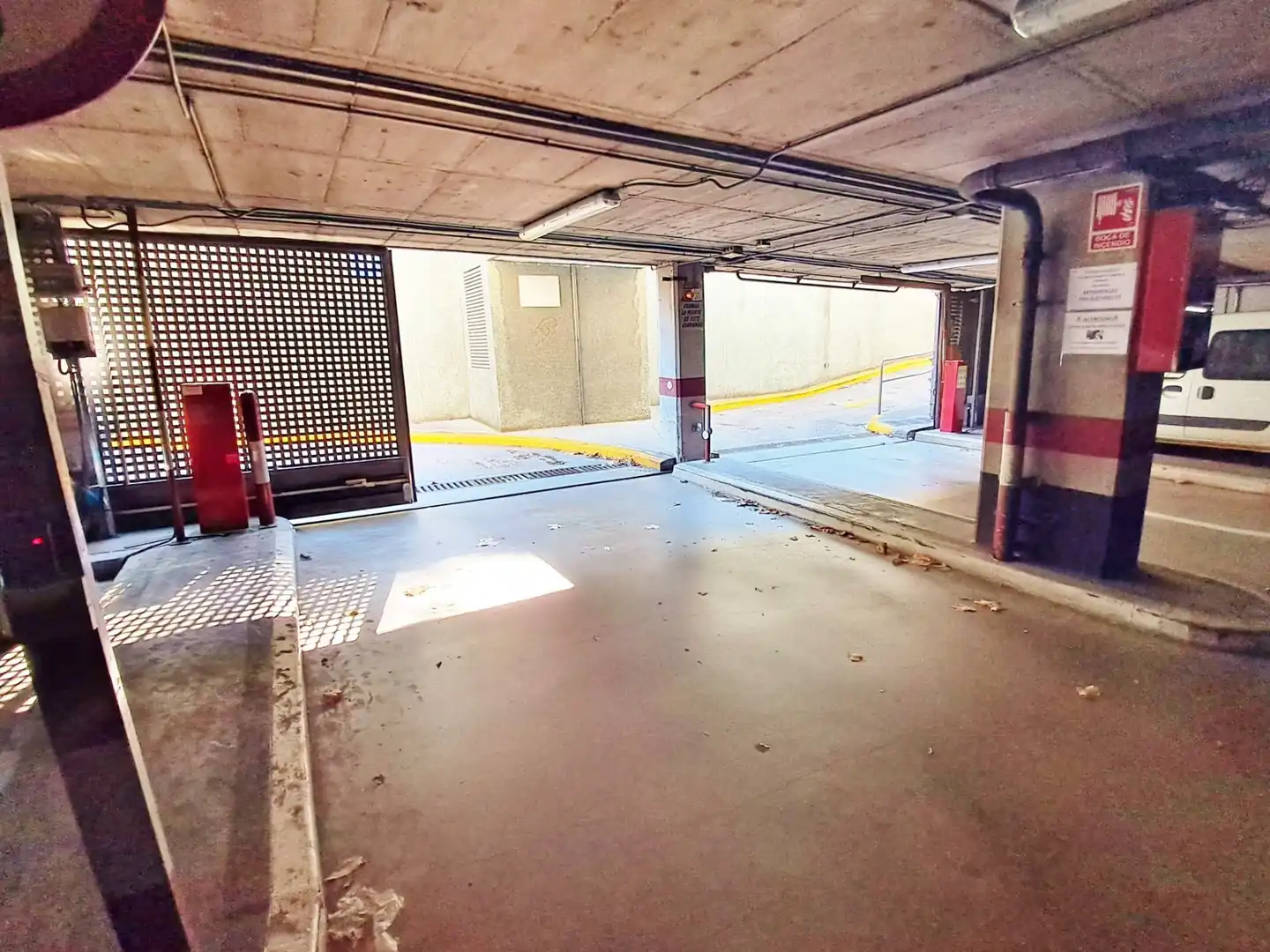 Parkplatz von Garage zum Verkauf in Santa Coloma de Gramenet