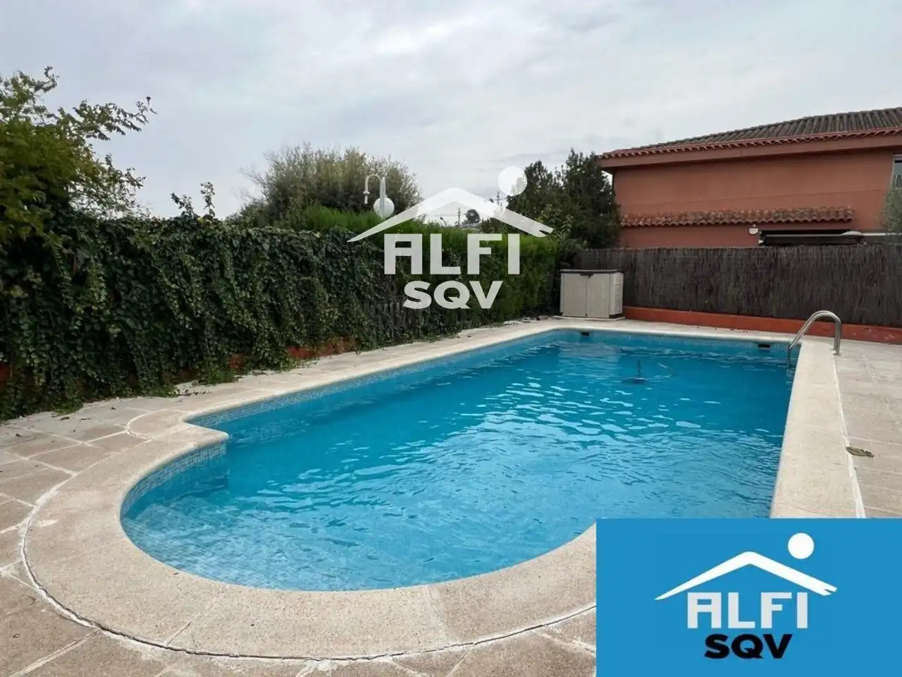Casa amb piscina en venda a Castanyers, imagen 2