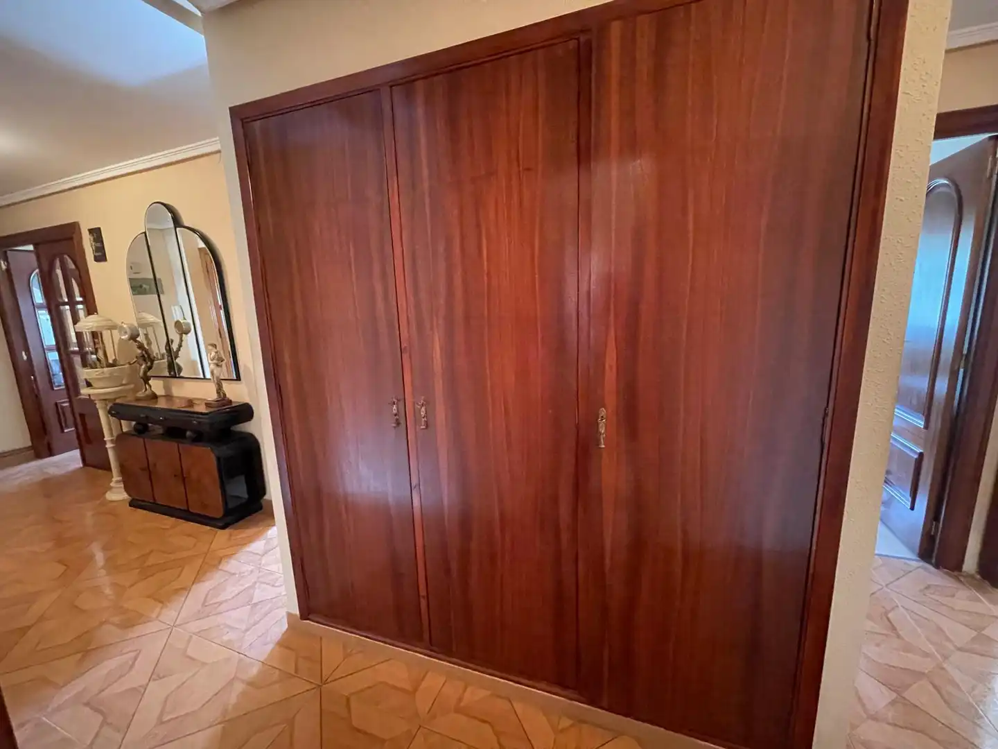Flat for sale in Calahorra  with Air Conditioner, Heating and Furnished
