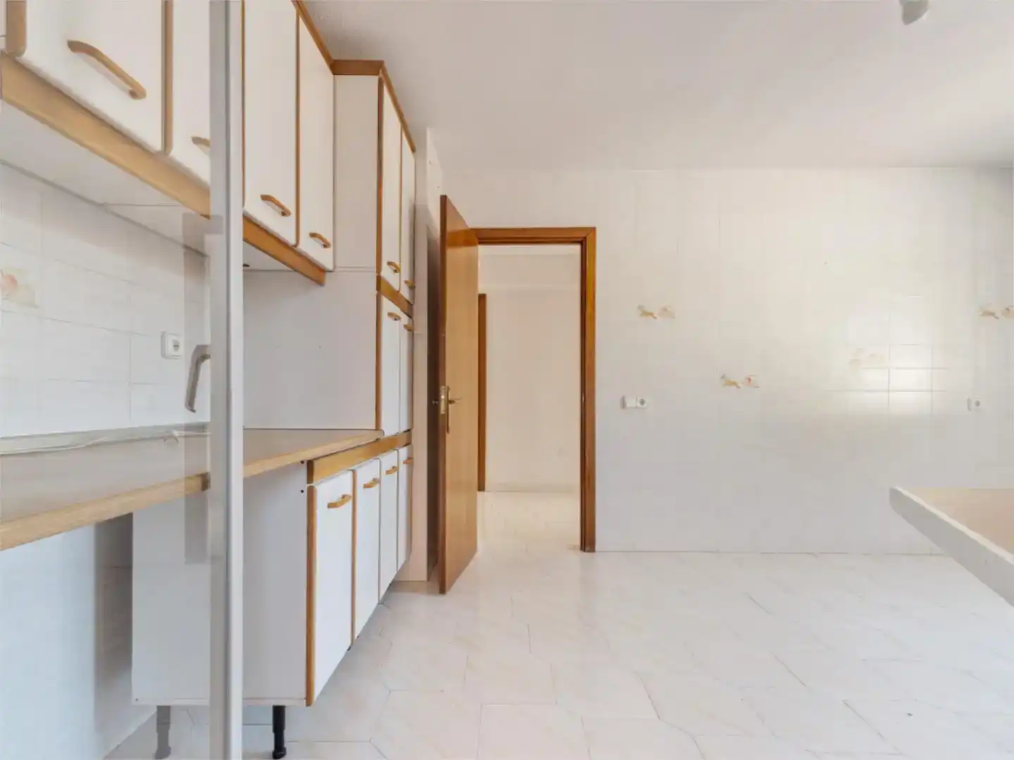 Cocina de Piso en venta en Alcalá de Henares con Jardín privado, Trastero y Piscina