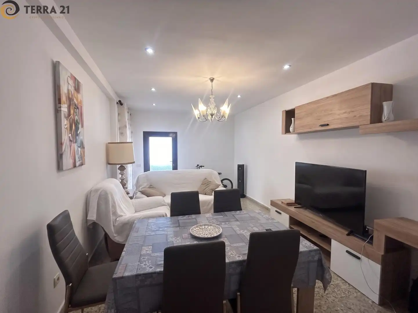 Flat with lift for sale in Hospital