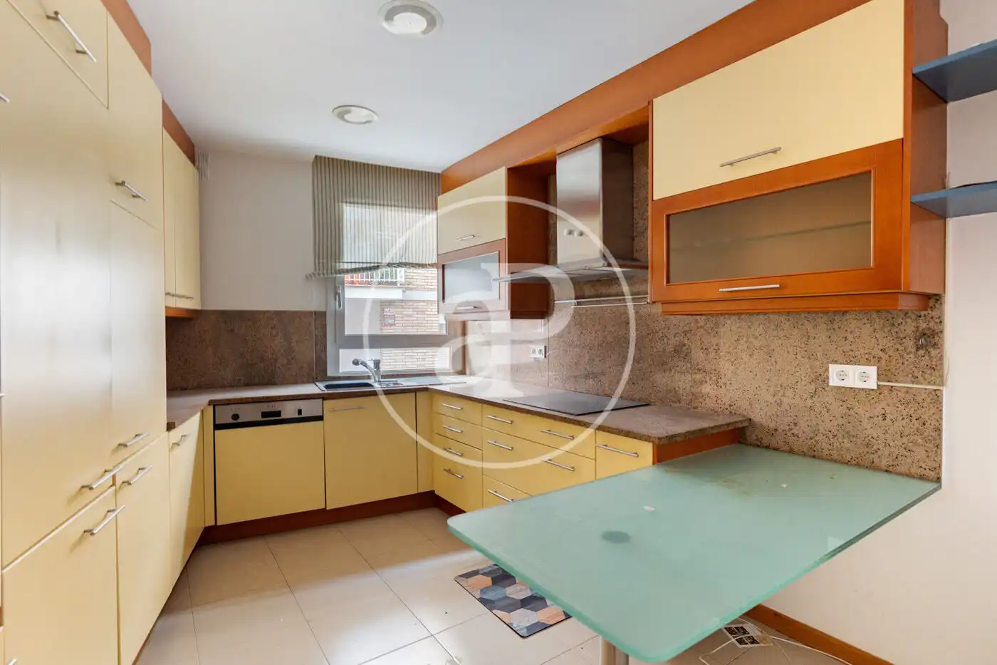 Cocina de Piso en venta en Barcelona con Aire acondicionado y Calefacción
