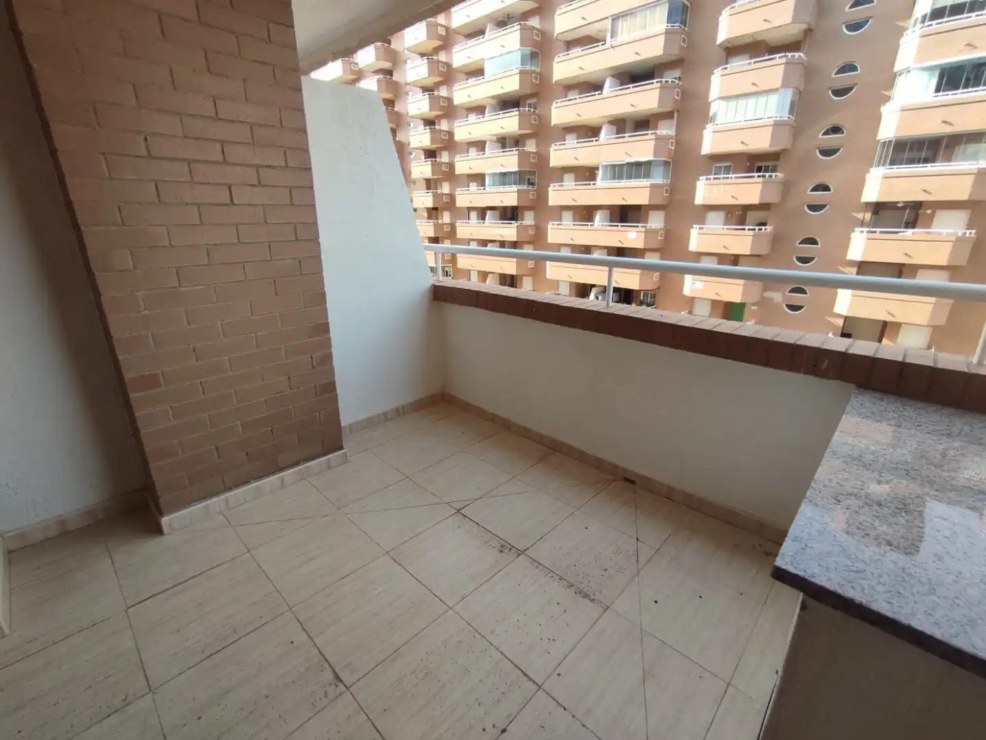 Terraza de Apartamento de alquiler en Oropesa del Mar / Orpesa con Aire acondicionado, Terraza y Amueblado
