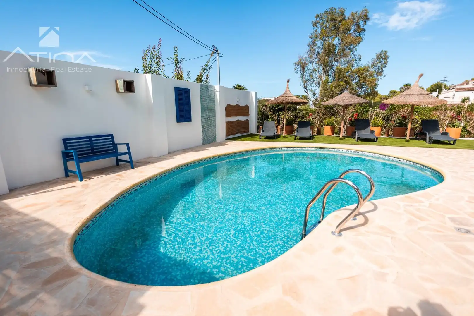 Swimming pool of Houses for sale in Jávea / Xàbia  with Air Conditioner, Private garden and Terrace