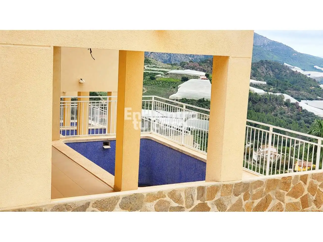Terrassa de Casa o xalet en venda en Callosa d'en Sarrià amb Terrassa i Piscina