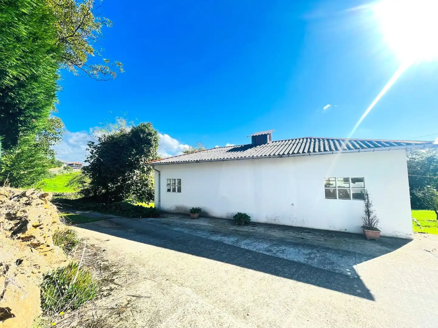 Vista exterior de Casa o xalet en venda en Llanera amb Traster