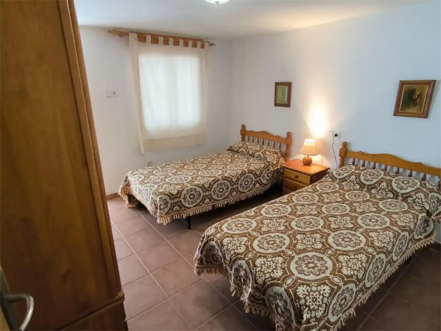 Habitación de Casa adosada en venta en Orihuela con Balcón