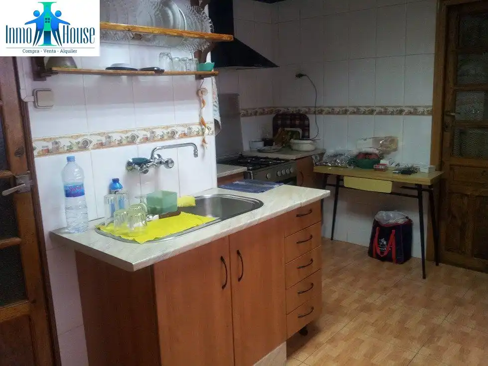 Cuina de Casa o xalet en venda en Albacete amb Terrassa, Traster i Moblat