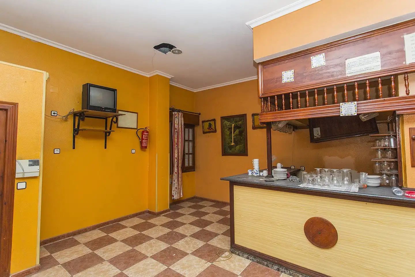 Cocina de Local en venta en Torrevieja con Aire acondicionado