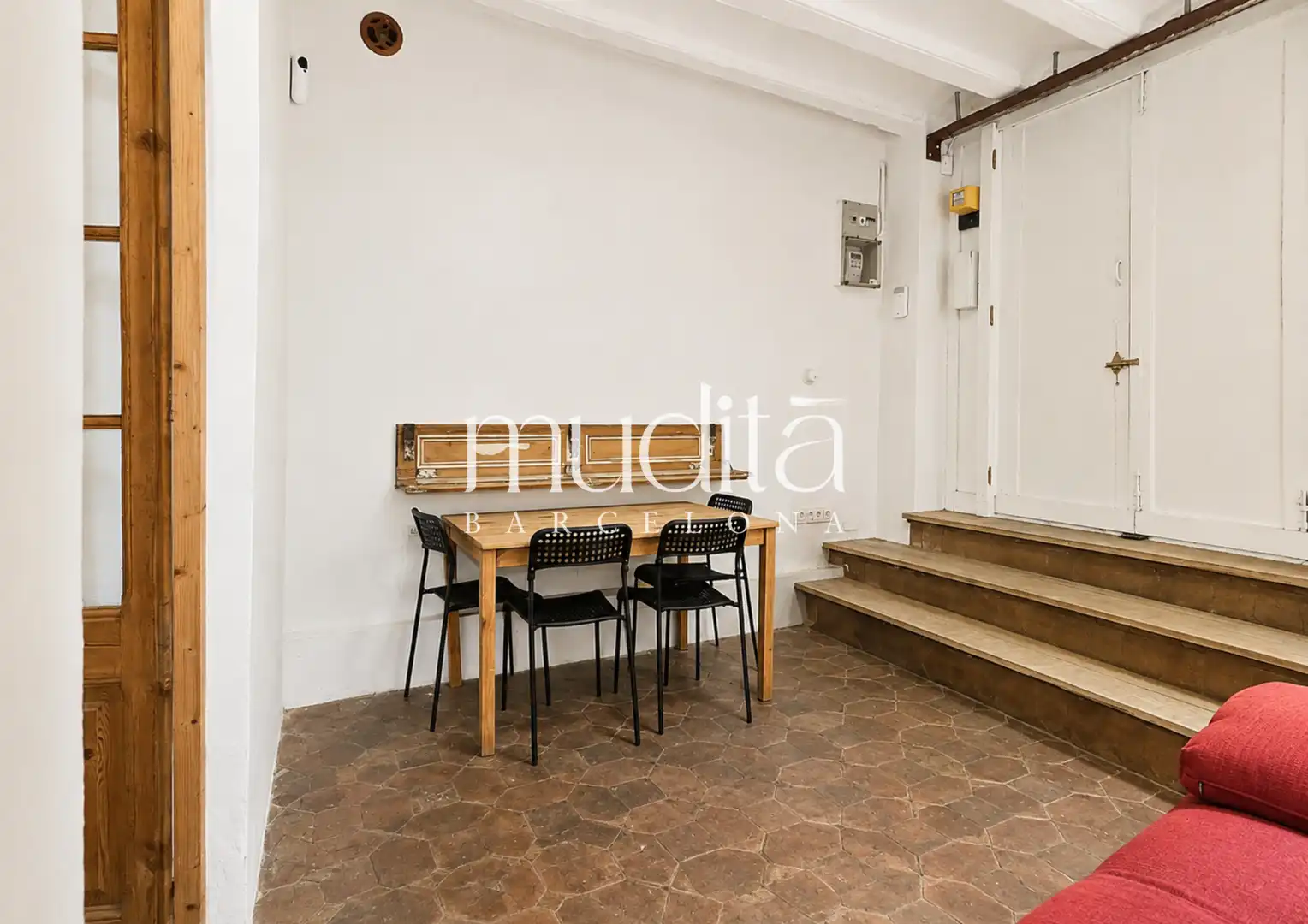 Apartments for sale in Barcelona  with Heating and Alarm