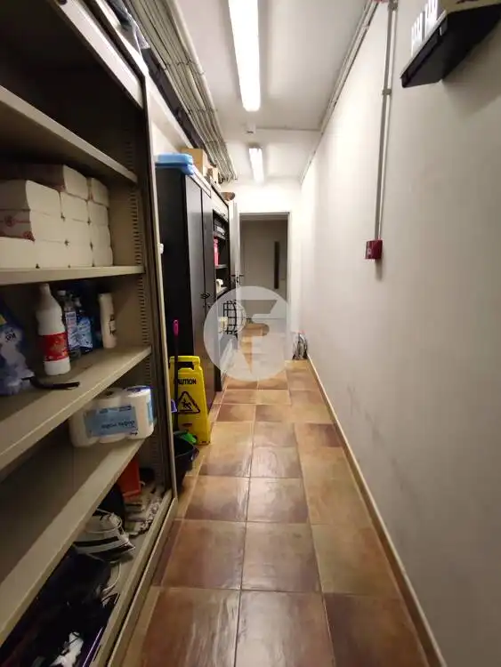 Local en venta en Barcelona con Aire acondicionado y Calefacción