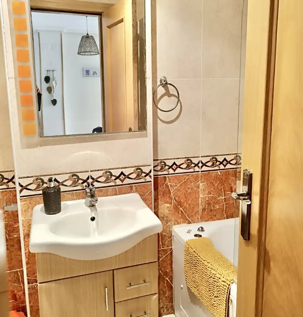 Bathroom of Attic for sale in Oropesa del Mar / Orpesa  with Air Conditioner, Heating and Terrace