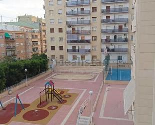 Vista exterior de Pis en venda en Alicante / Alacant amb Aire condicionat, Jardí privat i Balcó