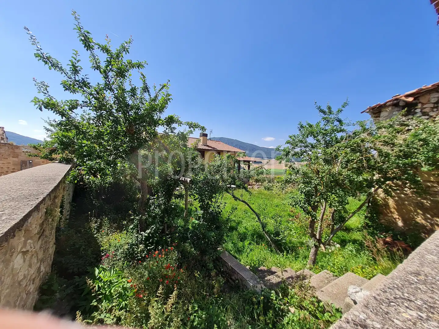 Casa adosada en venta en Peñacerrada- Urizaharra