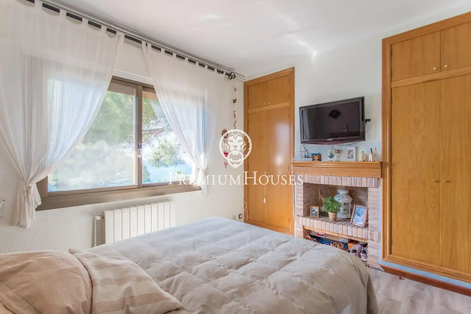 Dormitori de Casa o xalet en venda en Arenys de Mar amb Calefacció, Jardí privat i Terrassa