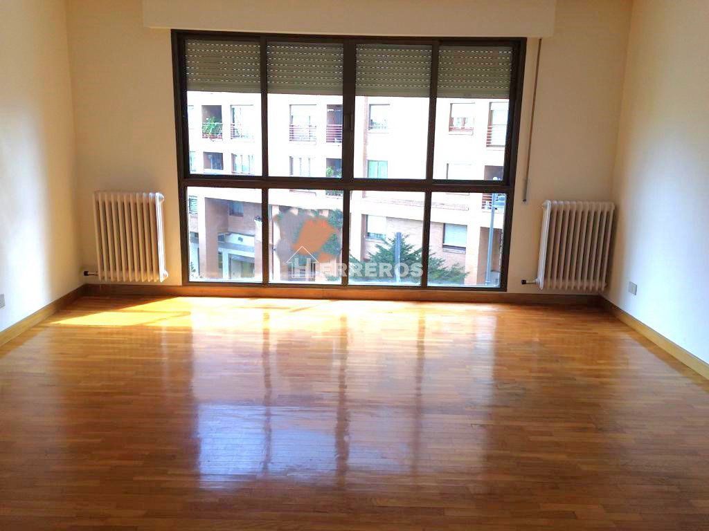 Pis en venda a CHILE, Juzgados, Centro