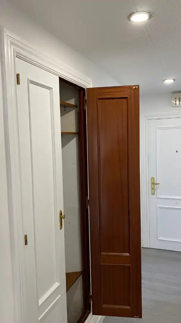 Bedroom of Flat for sale in Zaragoza  with Air Conditioner, Heating and Terrace