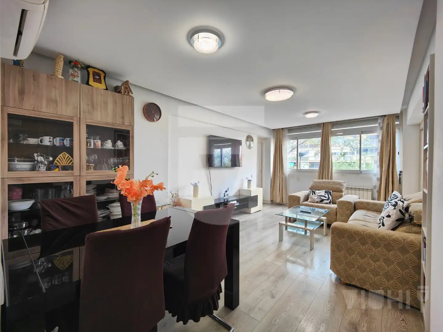Living room of Flat for sale in Barcelona  with Air Conditioner, Heating and Parquet flooring