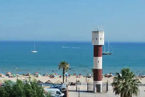 Vista exterior de Edificio en venta en Zahara de los Atunes con Piscina comunitaria