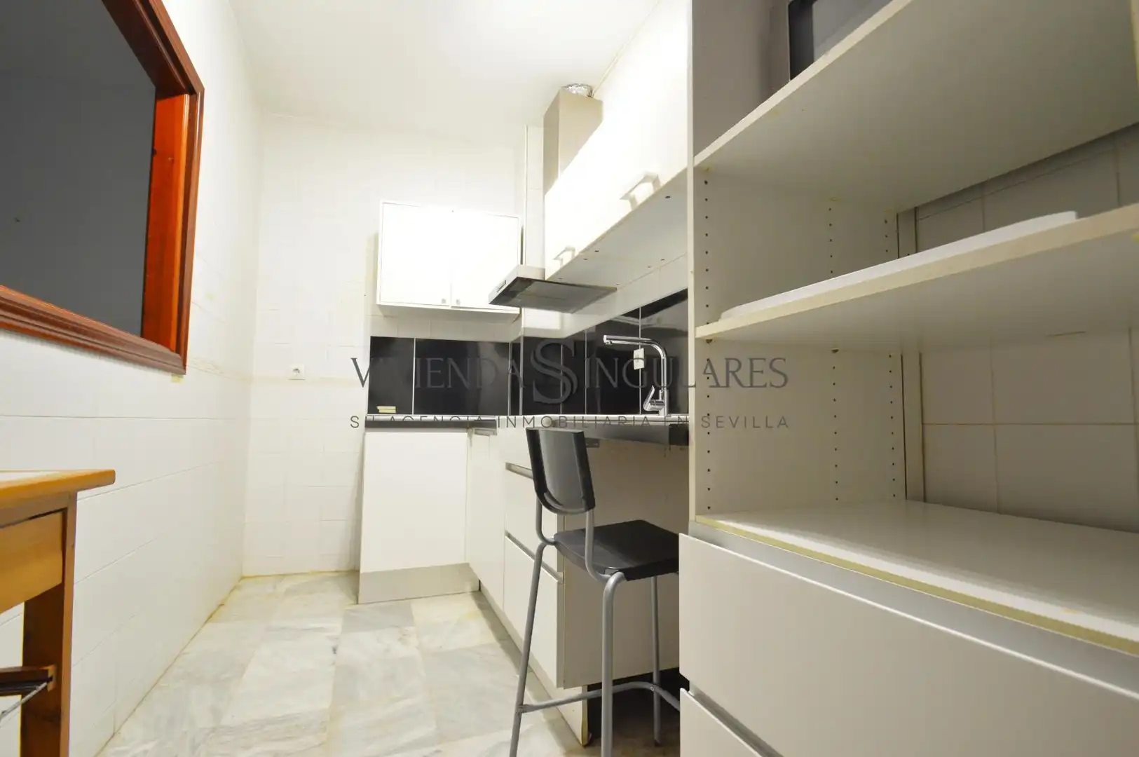 Cuina de Pis en venda en Sevilla amb Aire condicionat