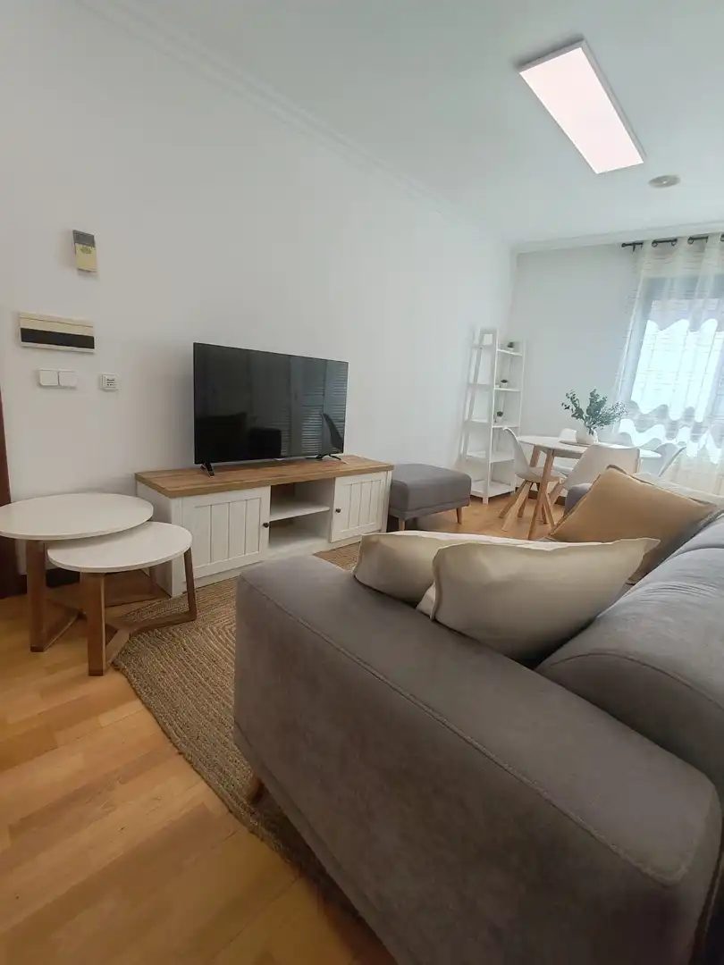 Sala d'estar de Pis de lloguer en Salamanca amb Calefacció